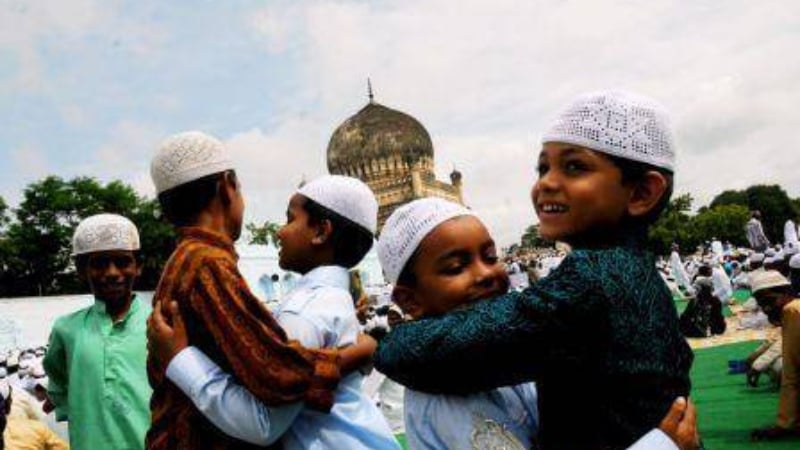 ঈদুল ফিতরের তারিখ জানালো একটি মুসলিম দেশ!