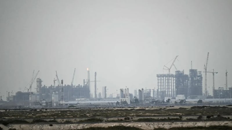 কাতারের এলএনজিতে বড় ক্ষতি, মেরামতে লাগবে ৫ বছর