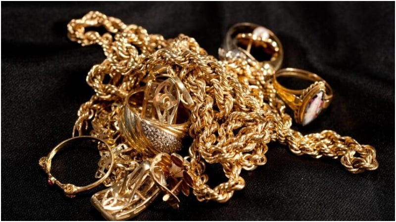 টানা ৪ দফায় ভরিতে যত টাকা কমলো স্বর্ণের দাম