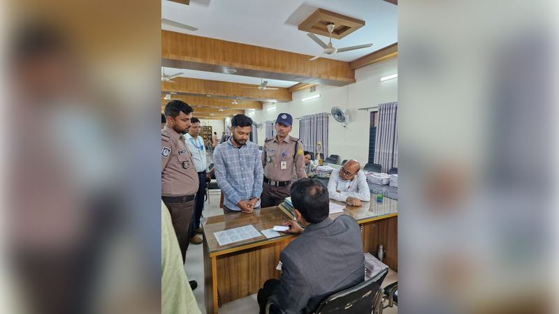 ব্যাংক নিয়োগ পরীক্ষায় জালিয়াতি: প্রার্থীর ২১ দিনের কারাদণ্ড, আজীবন নিষেধাজ্ঞা