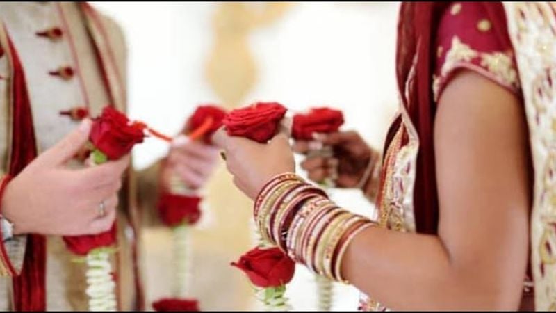 সিলেটে পাত্রী চাই বিজ্ঞাপনের ফাঁদে উপসচিব: ৮২ লাখ টাকা হাতিয়ে নেওয়ার অভিযোগ 