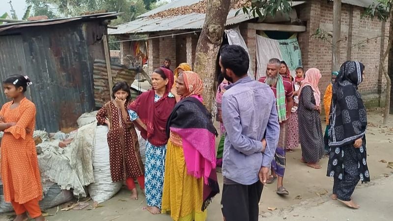 পীরগঞ্জে জমি বিরোধে সংঘর্ষ, প্রাণ গেল একজনের