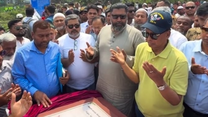 খাল খনন কর্মসূচি বাস্তবায়ন হলে দেশের অর্থনীতি পাল্টে যাবেঃ মন্ত্রী ফকির মাহবুব 