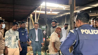 বাঞ্ছারামপুরে ভেজাল গুড় কারখানায় অভিযান, জরিমানা