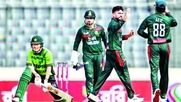 রিশাদ-মিরাজের ভেল্কির পর আফ্রিদির তাণ্ডব