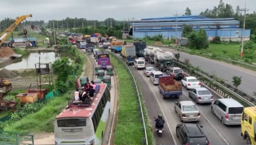 ঈদ উপলক্ষে ৬ দিন বন্ধ থাকবে যেসব যানবাহন