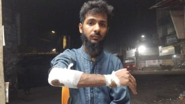 ছিনতাইকারীদের ছুরিকাঘাতে যুবশক্তির নেতা আহত