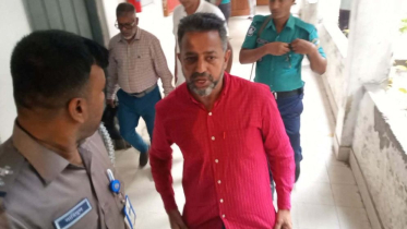 বরিশালে ব্যবসায়ীর ওপর হামলা: চেক-স্ট্যাম্পে স্বাক্ষর আদায়ের ঘটনায় লিটু বরিশালে ব্যবসায়ীর ওপর হামলা: চেক-স্ট্যাম্পে স্বাক্ষর আদায়ের ঘটনায় লিটু