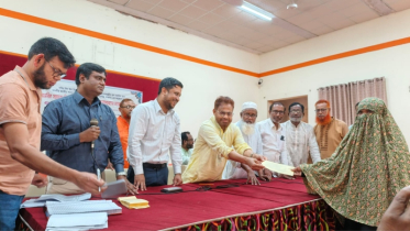 অসহায় ও দুঃস্থ মানুষ ঈদের মতো উৎসবে কেউ যেন বঞ্চিত না থাকে