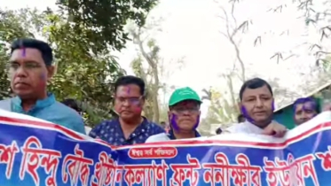 দোলযাত্রায় মুকসুদপুরে সম্প্রীতির রঙিন শোভাযাত্রা