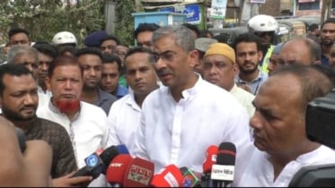 খাল পরিষ্কার ও দখলমুক্ত রাখতে সম্মিলিত উদ্যোগের আহ্বান মন্ত্রীর