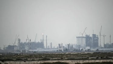 কাতারের এলএনজিতে বড় ক্ষতি, মেরামতে লাগবে ৫ বছর