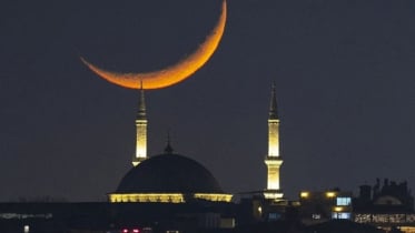 ঈদুল ফিতরের তারিখ ঘোষণা করল এক দেশ