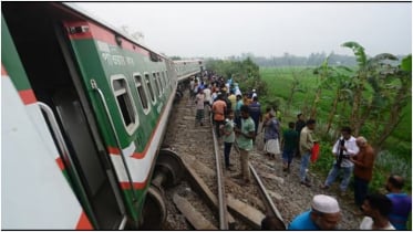 ২২ ঘণ্টা পর উত্তরাঞ্চলের সঙ্গে সারাদেশের ট্রেন চলাচল স্বাভাবিক