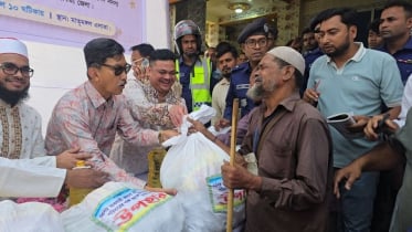 পাহাড়ে উৎসবমুখর পরিবেশে ঈদুল ফিতর উদযাপনে সমাজের বিত্তবানদের সাহায্যের হাত বাড়ানোর আহ্বান: পার্বত্য মন্ত্রী দীপেন দেওয়ান 