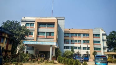 গোবিন্দগঞ্জে পুলিশের পোশাক পরে নগদ টাকা, ফোন ও ইজিবাইক ছিনতাই করেছে দুর্বৃত্তরা