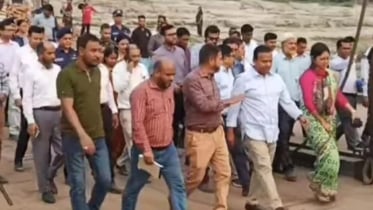 আরিচায় ফেরি ও লঞ্চ ঘাট পরিদর্শনে - নৌপরিবহন প্রতিমন্ত্রী