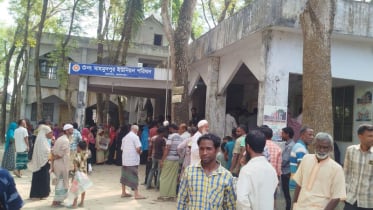 মেলান্দহে ভিজিএফের চাল বিতরণে অনিয়মের অভিযোগ