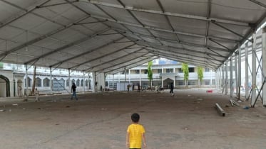 ঈদ উদযাপনে প্রস্তুত ফেনী