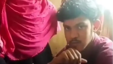 সিলেটে ফ্যামিলি কার্ডের নামে টাকা নেয়ার ভিডিও ভাইরাল: সাময়িক বরখাস্ত