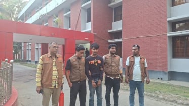 ডিবির ঝটিকা অভিযানে রাজবাড়ীতে বিদেশি পিস্তলসহ যুবক আটক