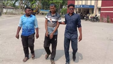 মহেশপুরে ডিবি পুলিশ পরিচয়ে প্রতারণা, আটক ২