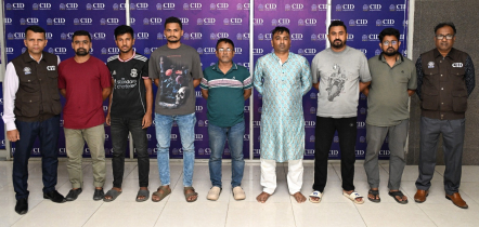 প্রকৃত পাসপোর্টধারীর পরিবর্তে অন্য নারীকে ইতালিতে পাচারঃ