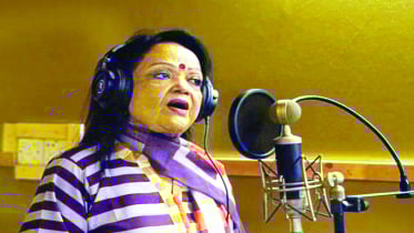 হারানো দিনের গানে সাবিনা ইয়াসমিন