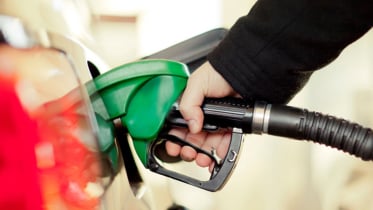 জরুরি ভিত্তিতে সৌদি থেকে ২ হাজার কোটি টাকার জ্বালানি কিনছে সরকার জরুরি ভিত্তিতে সৌদি থেকে ২ হাজার কোটি টাকার জ্বালানি কিনছে সরকার