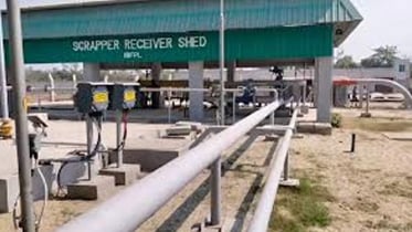 পাইপলাইনে ভারত থেকে ৫০০০ টন ডিজেল আসছে পার্বতীপুরে