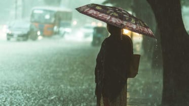 রাতেই ঝড়ের আশঙ্কা, টানা ৫ দিন বৃষ্টি হতে পারে যেসব অঞ্চলে
