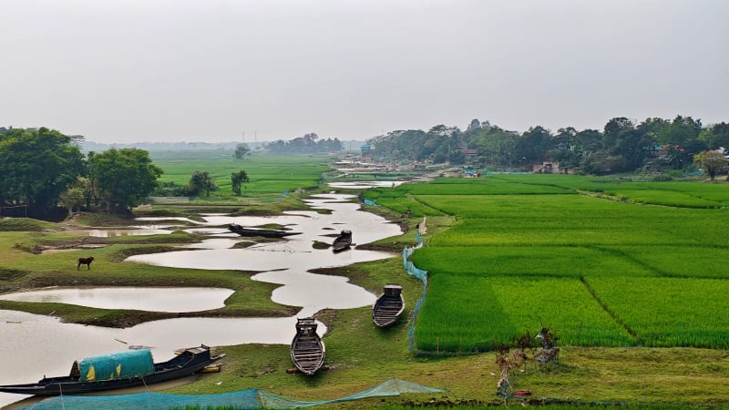 অস্তিত্ব সংকটে মনাই নদী, খননের দাবিতে এলাকাবাসী