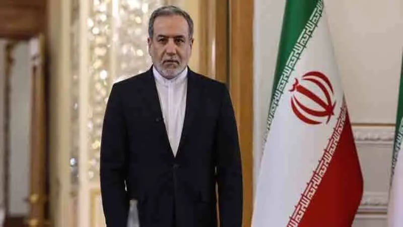 হরমুজ প্রণালি বন্ধ করা হয়নি: ইরানের পররাষ্ট্রমন্ত্রী