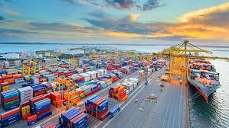 বাংলাদেশের রপ্তানি খাতে ফের উদ্বেগ