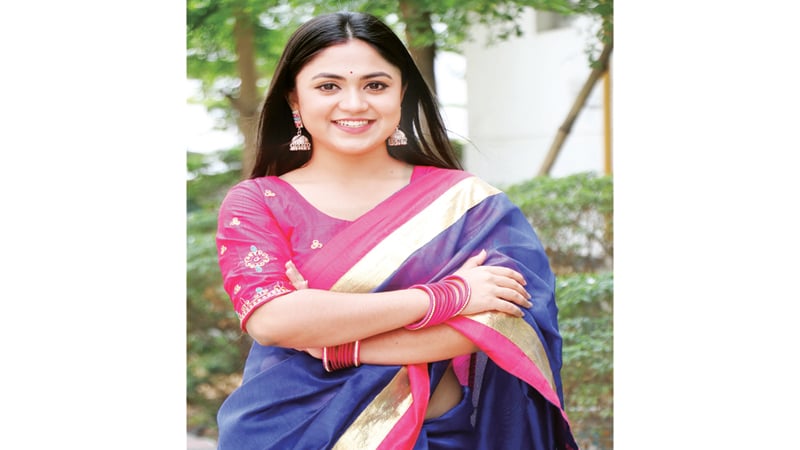 প্রশংসায় ভাসছেন অলংকার