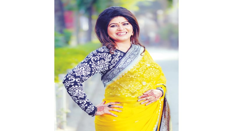 নতুন গানে ব্যস্ত মিমি আলাউদ্দিন