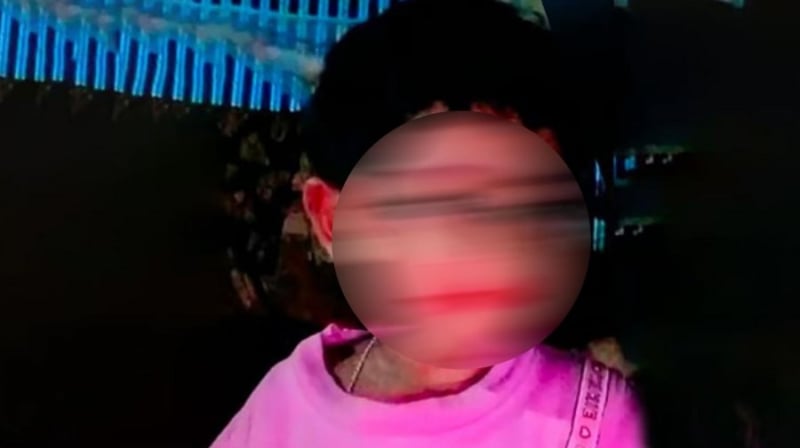 গলার চেইন ‘ছিনিয়ে নিতে’ শিশুকে হত্যা, প্রতিবেশীর রান্নাঘরের চুলার ভেতর