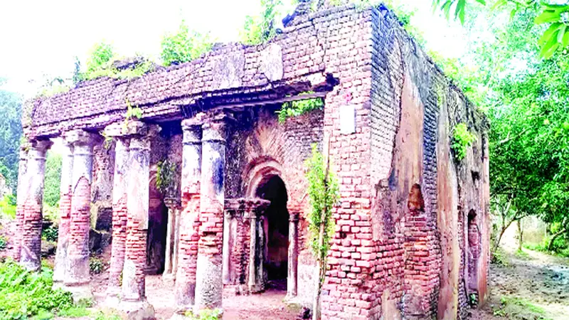 রাণীশংকৈল : রাজা শ্রী বীরেন্দ্রনাথের জগদল জমিদার বাড়ি